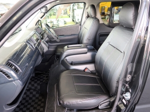 ハイエースワゴン一部改良後 安全装備追加　新車コンプリート