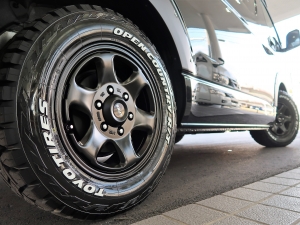 ハイエースワゴン新車コンプリート　ハイエースワゴン２ＷＤ
