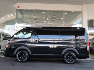 ハイエースワゴン新車コンプリート　ハイエースワゴン２ＷＤ