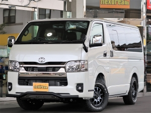 ハイエースバン新車一部改良後　ディーゼル四駆