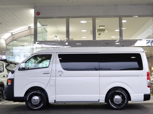 ハイエースワゴン１０人乗り　車中泊できる街乗り仕様車