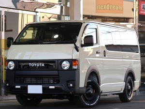 ハイエースＶディーゼル4WD　丸目カスタム　ネオクラシック