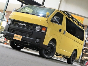 ハイエースバンディーゼル4WD　丸目カスタム　ネオクラシック
