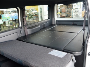 ハイエースバン 特別仕様車　ハイエースカスタム