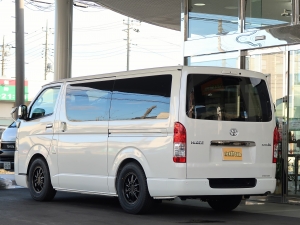 ハイエースバン 特別仕様車　ハイエースカスタム