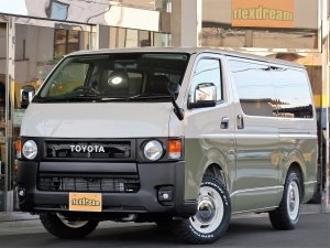 ハイエースＶ丸目カスタム　　ネオクラシック