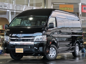 ハイエースＶスパロン　4WD　ディーゼル
