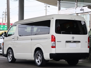 ハイエースワゴン新車コンプリート　ハイエースワゴン２ＷＤ