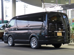 ハイエースワゴン新車コンプリート　ハイエースワゴン２ＷＤ