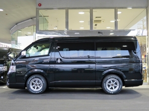 ハイエースワゴン新車コンプリート　ハイエースワゴン２ＷＤ