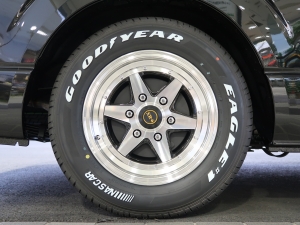 ハイエースワゴン新車コンプリート　ハイエースワゴン２ＷＤ