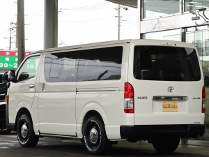 ハイエースバンディーゼル4WD　丸目カスタム　ネオクラシック