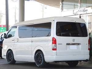 ハイエースワゴン新車コンプリート　ハイエースワゴン２ＷＤ