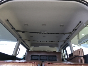 ハイエースワゴン内装架装FD-BOX2　車中泊できる街乗り仕様車
