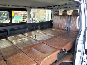 ハイエースワゴン内装架装FD-BOX2　車中泊できる街乗り仕様車
