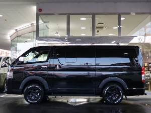 ハイエースバン新車一部改良後　ディーゼル四駆