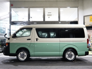 ハイエースワゴン10人乗りワゴン　車中泊できる街乗り仕様車