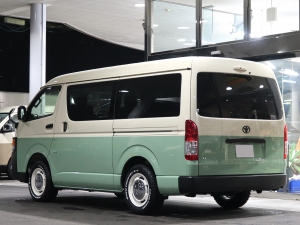ハイエースワゴン10人乗りワゴン　車中泊できる街乗り仕様車