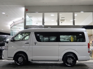ハイエースワゴン１０人乗り　車中泊できる街乗り仕様車