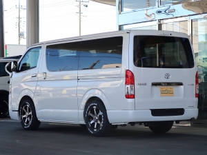 ハイエースバン一部改良後 安全装備追加 特別仕様車