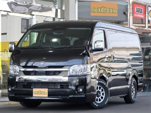 ハイエースＷ新車コンプリート　ハイエースワゴン２ＷＤ