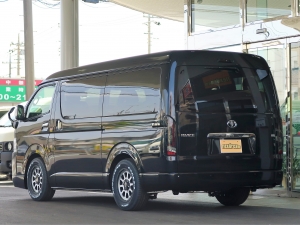 ハイエースワゴン新車コンプリート　ハイエースワゴン２ＷＤ