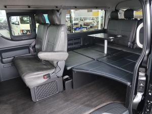 ハイエースワゴン新車コンプリート　ハイエースワゴン２ＷＤ