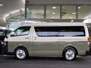 ハイエースワゴン10人乗りワゴン　車中泊できる街乗り仕様車