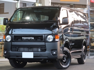 ハイエースバンDX　4WD　ディーゼル　丸目