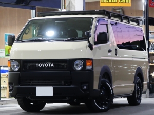 ハイエースＶディーゼル4WD　丸目カスタム　ネオクラシック