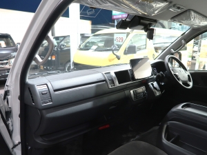 ハイエースワゴン新車コンプリート　ハイエースワゴン２ＷＤ