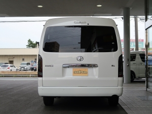 ハイエースワゴン１０人乗り　車中泊できる街乗り仕様車