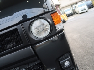 ハイエースバンディーゼル4WD　丸目カスタム　ネオクラシック