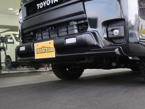ハイエースバンディーゼル4WD　丸目カスタム　ネオクラシック