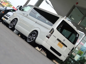 ハイエースバン一部改良後 安全装備追加 特別仕様車
