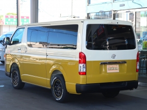 ハイエースバンディーゼル4WD　丸目カスタム　ネオクラシック