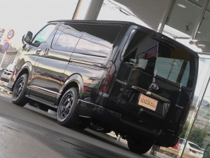 ハイエースバン新車一部改良後　ディーゼル四駆