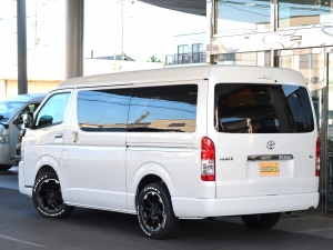 ハイエースワゴン新車コンプリート　ハイエースワゴン２ＷＤ