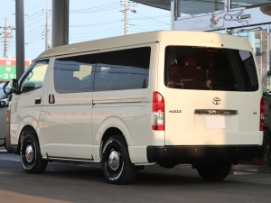 ハイエースワゴン10人乗りワゴン　車中泊できる街乗り仕様車
