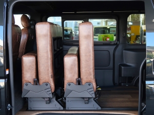 ハイエースバン新車ディーゼル4WD　8人乗りFD-BOX-V05