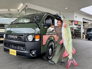 ハイエースＶディーゼル4WD　丸目カスタム　ネオクラシック