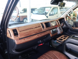 ハイエースワゴン新車コンプリート　ハイエースワゴン２ＷＤ