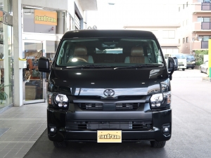ハイエースワゴン１０人乗り　車中泊できる街乗り仕様車