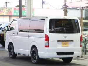 ハイエースバン新車　ディーゼル四駆　４ＷＤ