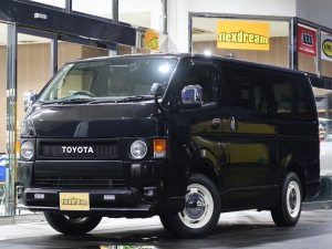 ハイエースＶ丸目カスタム　　ネオクラシック