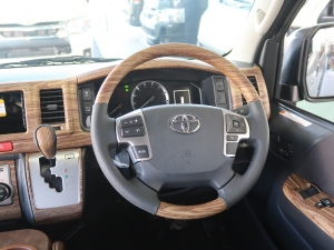 ハイエースバンディーゼル4WD　希少カラーシルバー