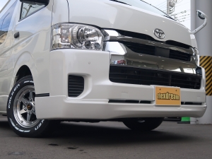 ハイエースバンスパロン　4WD　ディーゼル
