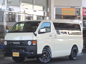 ハイエースＶ特設カラー　11型ディスプレイ　丸目換装