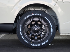 ハイエースバン特設カラー　11型ディスプレイ　丸目換装
