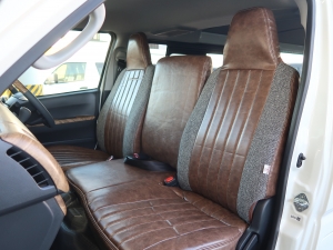 ハイエースバンディーゼル4WD　DX　新車カスタム丸目フェイス